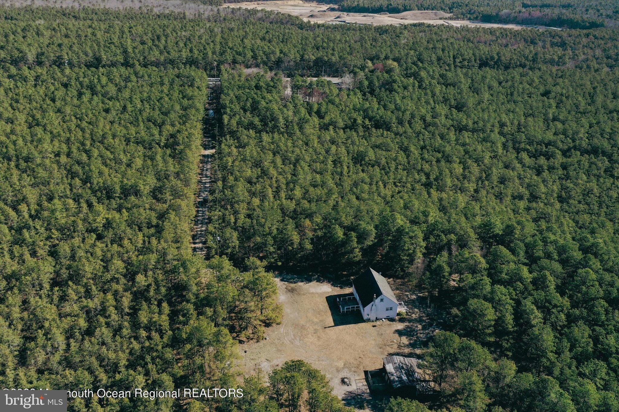 104 Queens Road Barnegat, NJ 08005 - Photo 1 of 42
