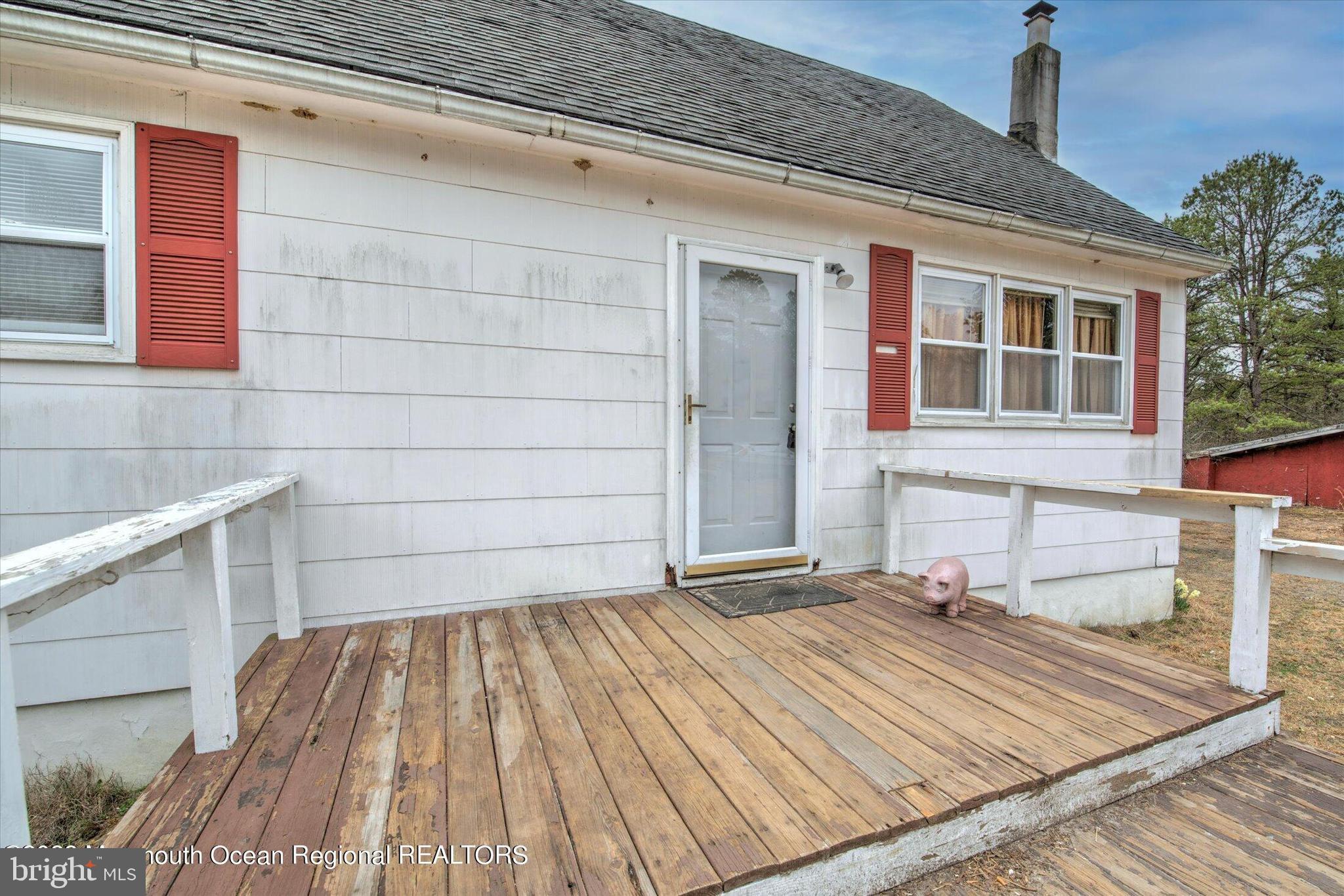 104 Queens Road Barnegat, NJ 08005 - Photo 6 of 42