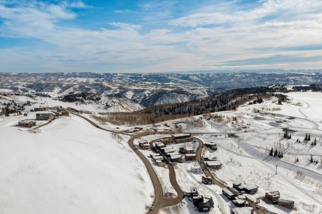 8456 Copper Crest Road, Unit 148 Eden, UT 84310 - Photo 7 of 27