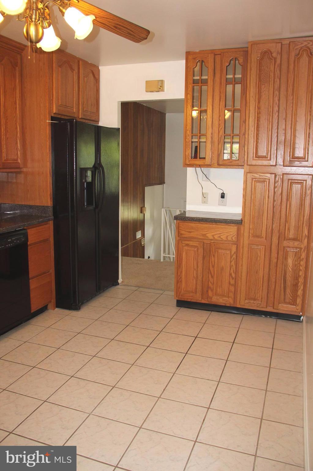 1616 Weyburn Road Baltimore, MD 21237 - Photo 6 of 24 Kitchen