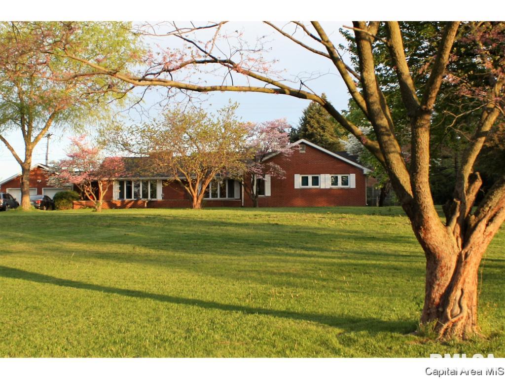 8083 West Outer Road Sherman, IL 62684 - Photo 1 of 35 Gallery Image 1