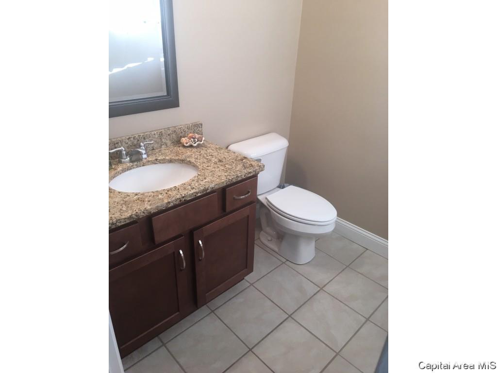 8083 West Outer Road Sherman, IL 62684 - Photo 18 of 35 Gallery Image 18