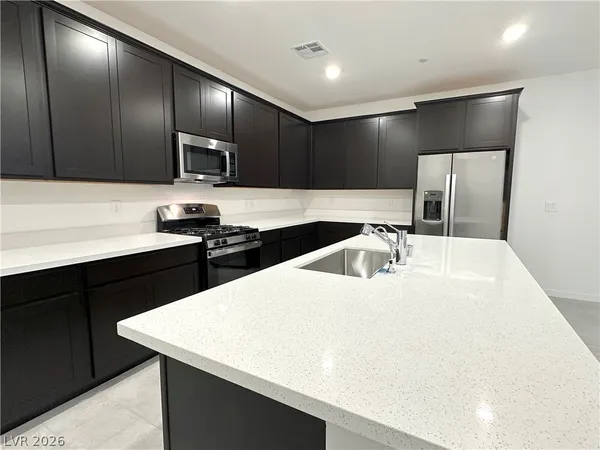 $1,970 | 1538 Eva Crossing Place, Henderson, NV 89002