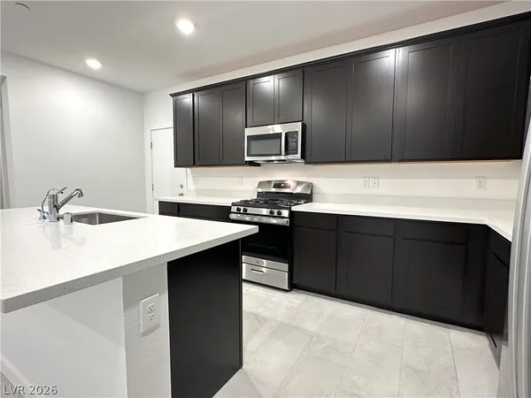 $1,970 | 1538 Eva Crossing Place, Henderson, NV 89002