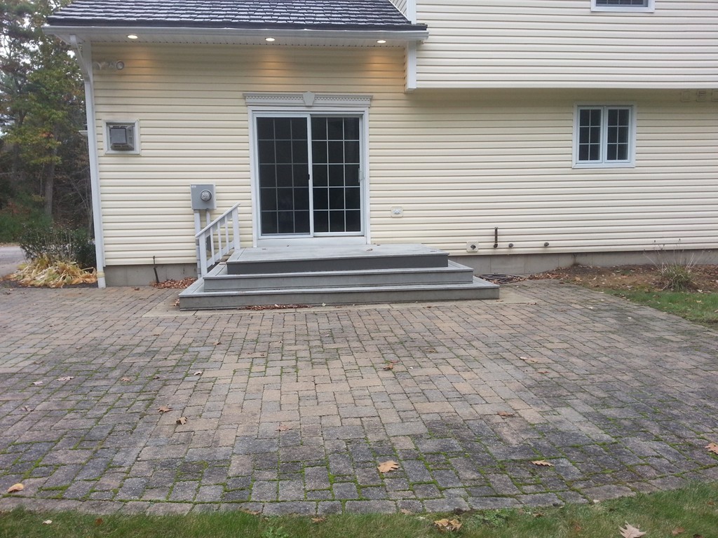 68 Dugan Road Ware, MA 01082 - Photo 7 of 25 a front view of a house
