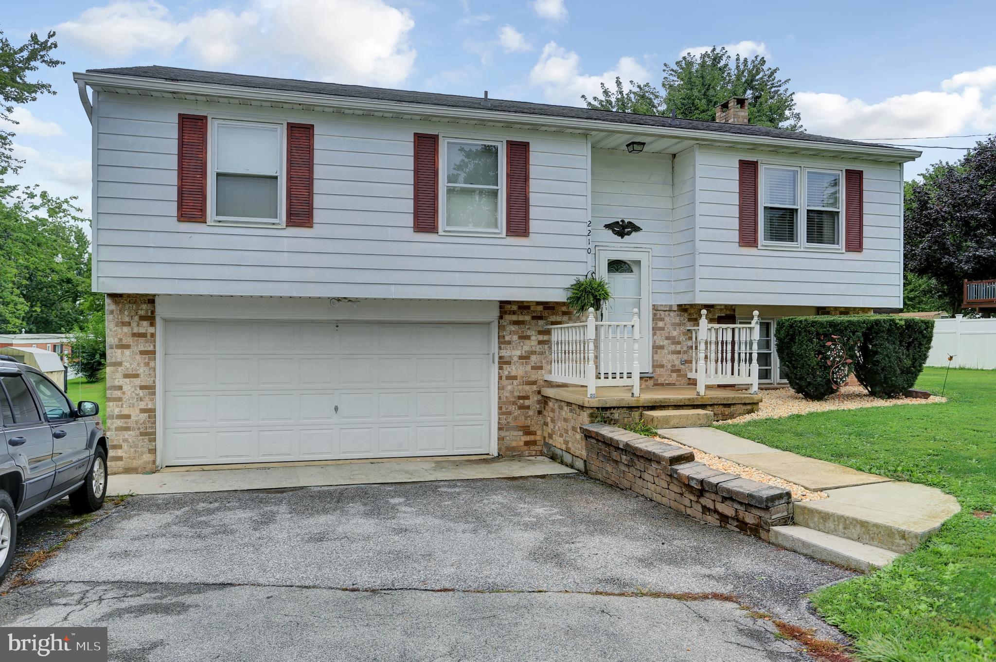 2210 Greenbriar Road York, PA 17404 - Photo 2 of 41 Gallery Image 2