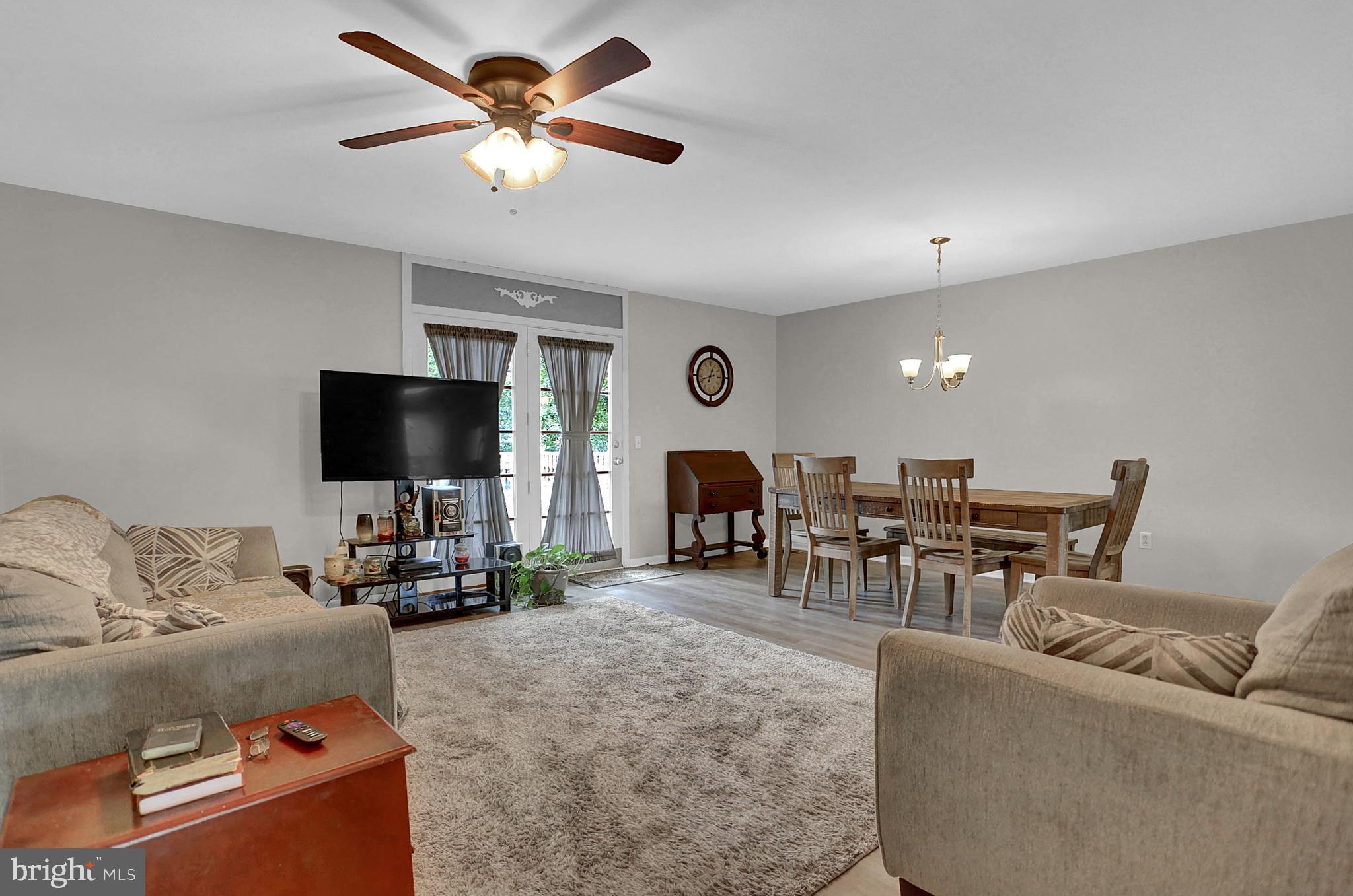 2210 Greenbriar Road York, PA 17404 - Photo 15 of 41 Gallery Image 15