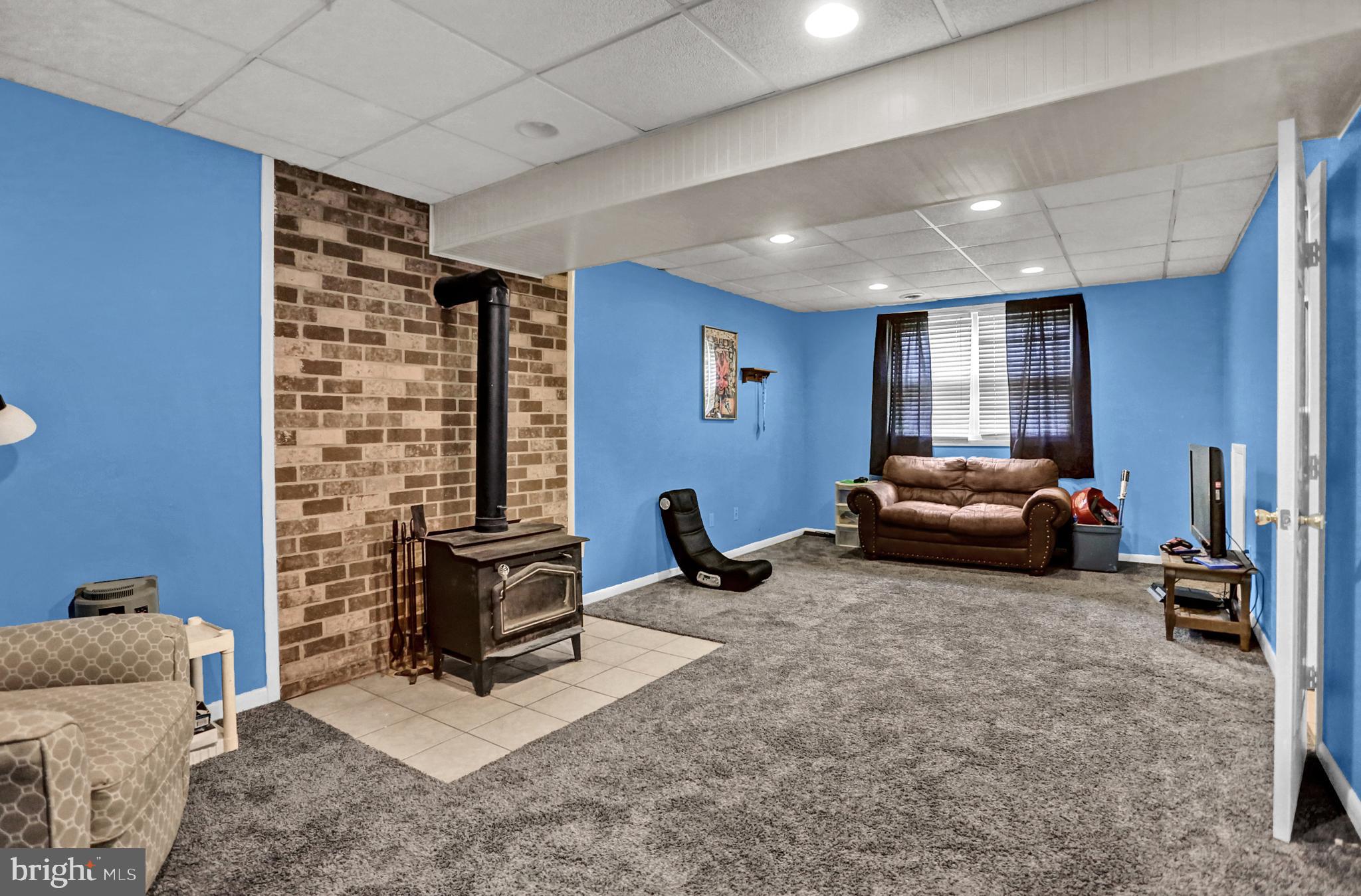 2210 Greenbriar Road York, PA 17404 - Photo 38 of 41 Gallery Image 38