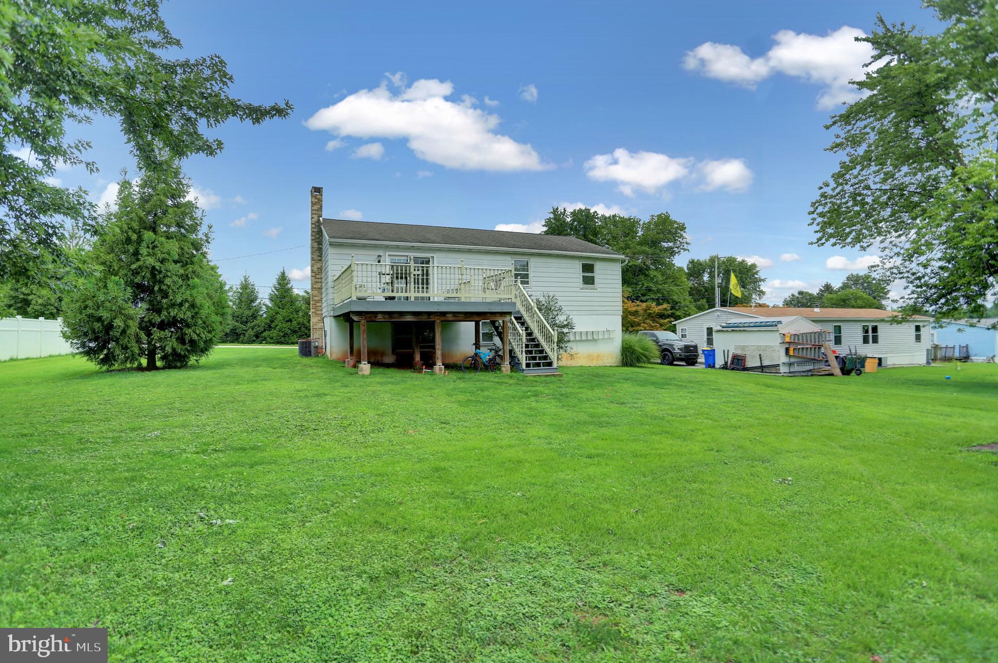 2210 Greenbriar Road York, PA 17404 - Photo 8 of 41 Gallery Image 8