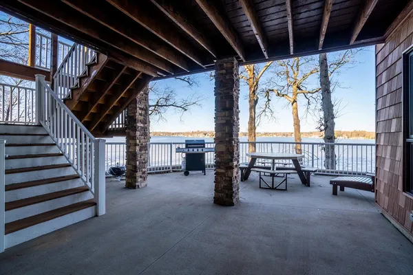 $875,000 | 680 Ln 150H Hamilton Lake, Hamilton, IN 46742