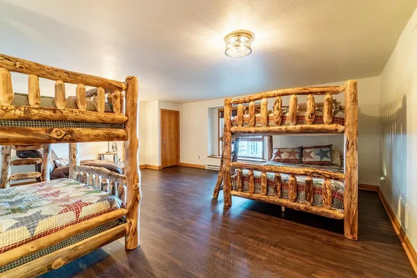 $875,000 | 680 Ln 150H Hamilton Lake, Hamilton, IN 46742