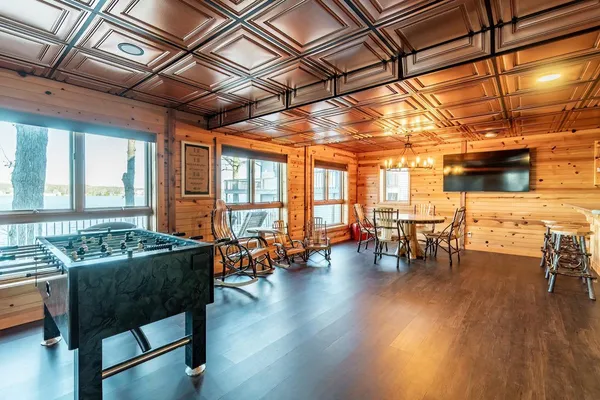 $875,000 | 680 Ln 150H Hamilton Lake, Hamilton, IN 46742