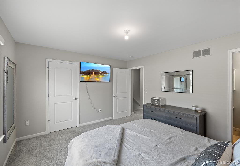 2500 Normandy Road, Unit 13 Royal Oak, MI 48073 - Photo 22 of 33 Gallery Image 22