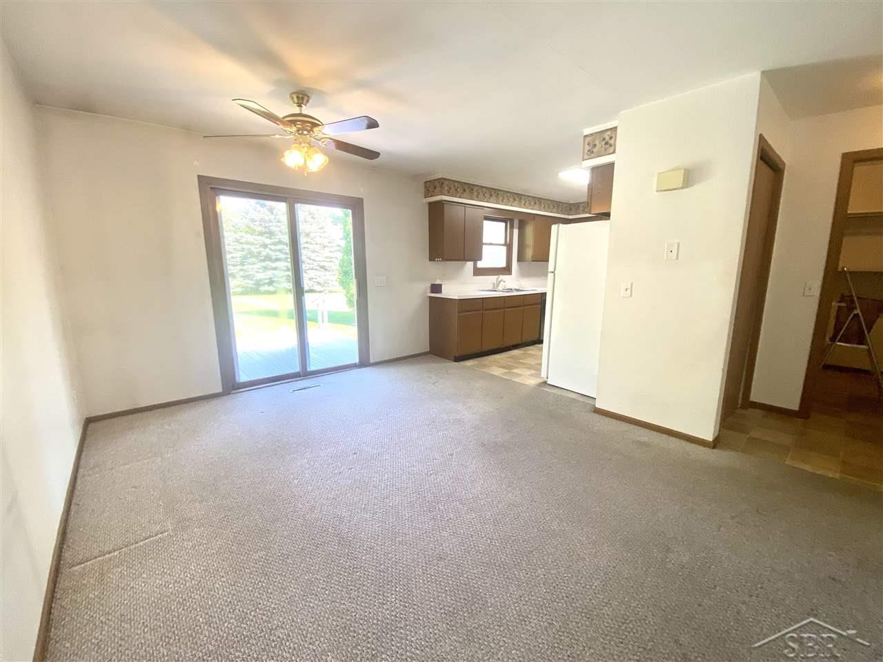 7680 Mielke Road Freeland, MI 48623 - Photo 36 of 43 50043891-35.JPG