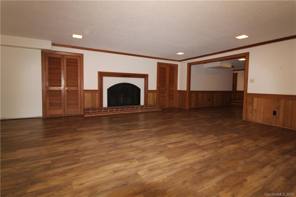 312 Valley Stream Road Statesville, NC 28677 - Photo 41 of 45 Gallery Image 41