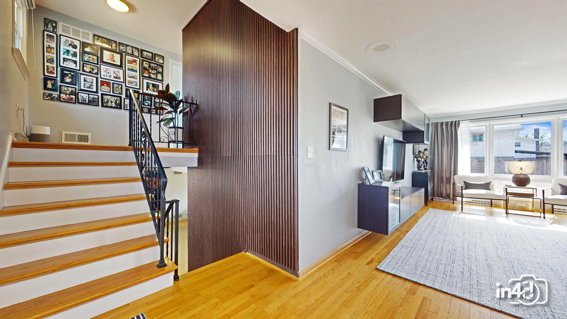 7731 Maple Street Morton Grove, IL 60053 - Photo 12 of 48