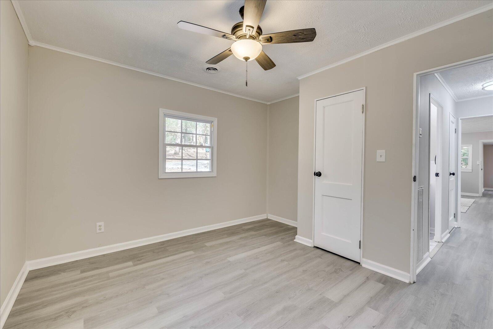 726 West Rollingwood Road Aiken, SC 29801 - Photo 22 of 29 Gallery Image 22