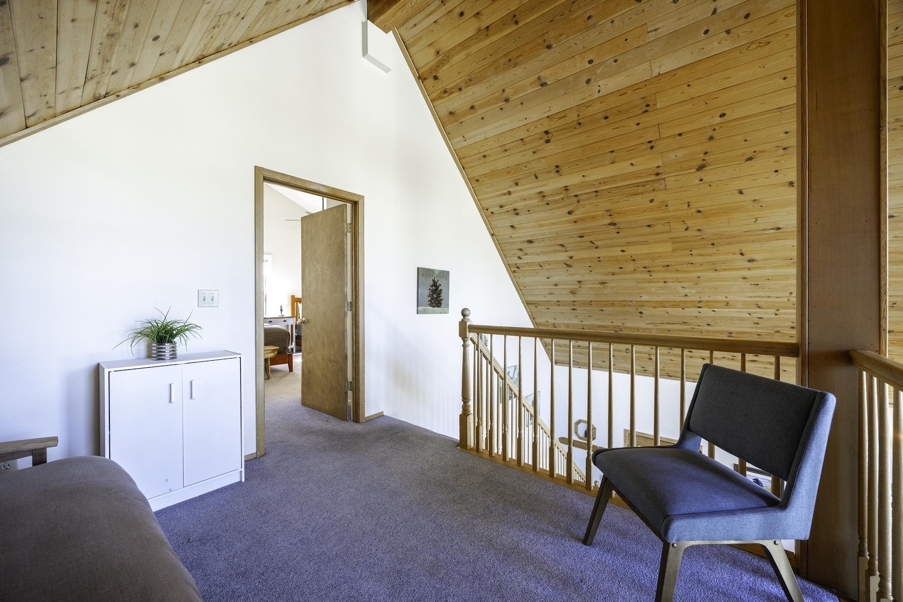 8173 Serene Road Soda Springs, CA 95728 - Photo 15 of 20 Gallery Image 15