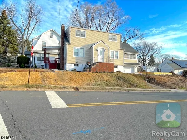 $599,999 | 631 Elm Street, Roselle, NJ 07203