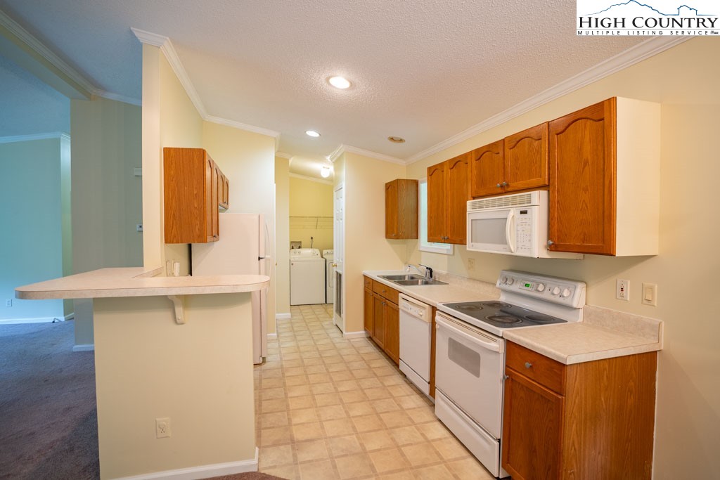 1325 Laurel Branch Road Vilas, NC 28692 - Photo 14 of 37 Gallery Image 14