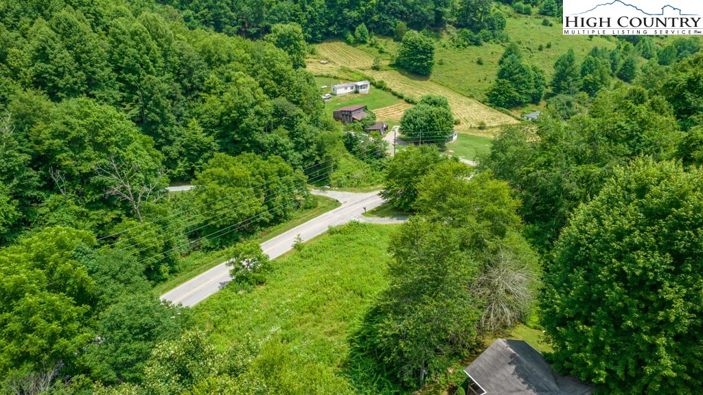 1325 Laurel Branch Road Vilas, NC 28692 - Photo 27 of 37 Gallery Image 27