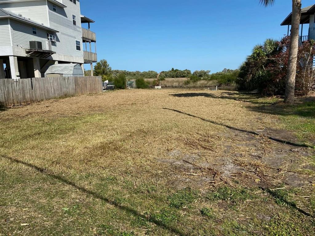 6733 Driftwood Drive Hudson, FL 34667 - Photo 5 of 9