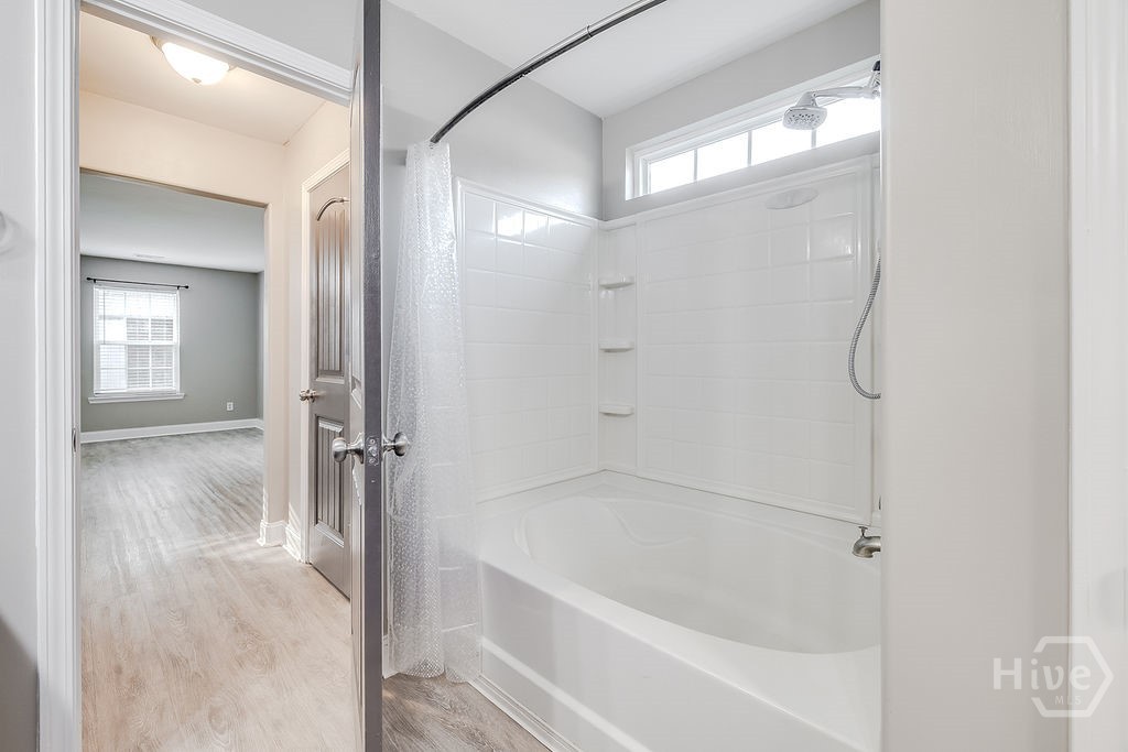 190 Cypress Cove Lane Rincon, GA 31326 - Photo 20 of 37 Owner's bath