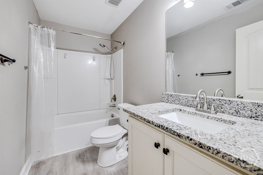 190 Cypress Cove Lane Rincon, GA 31326 - Photo 29 of 37 Full bath upstairs