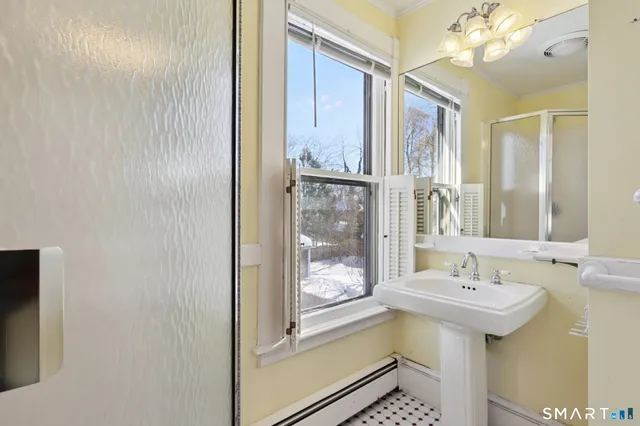 $389,000 | 56 Whitney Street, Hartford, CT 06105