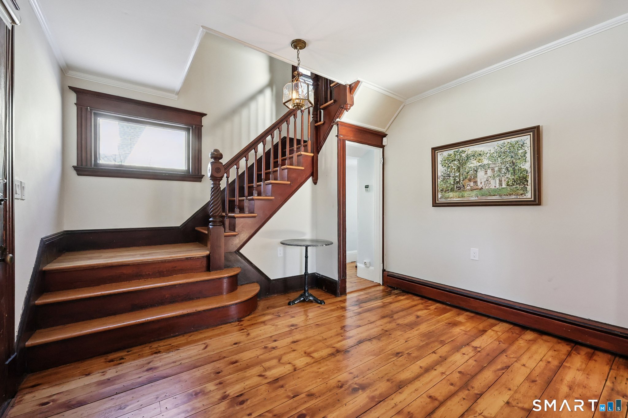 56 Whitney Street Hartford, CT 06105 - Photo 6 of 40 a view of entryway