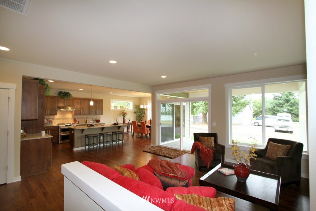 21115 35th Drive Southeast Bothell, WA 98021 - Photo 12 of 18