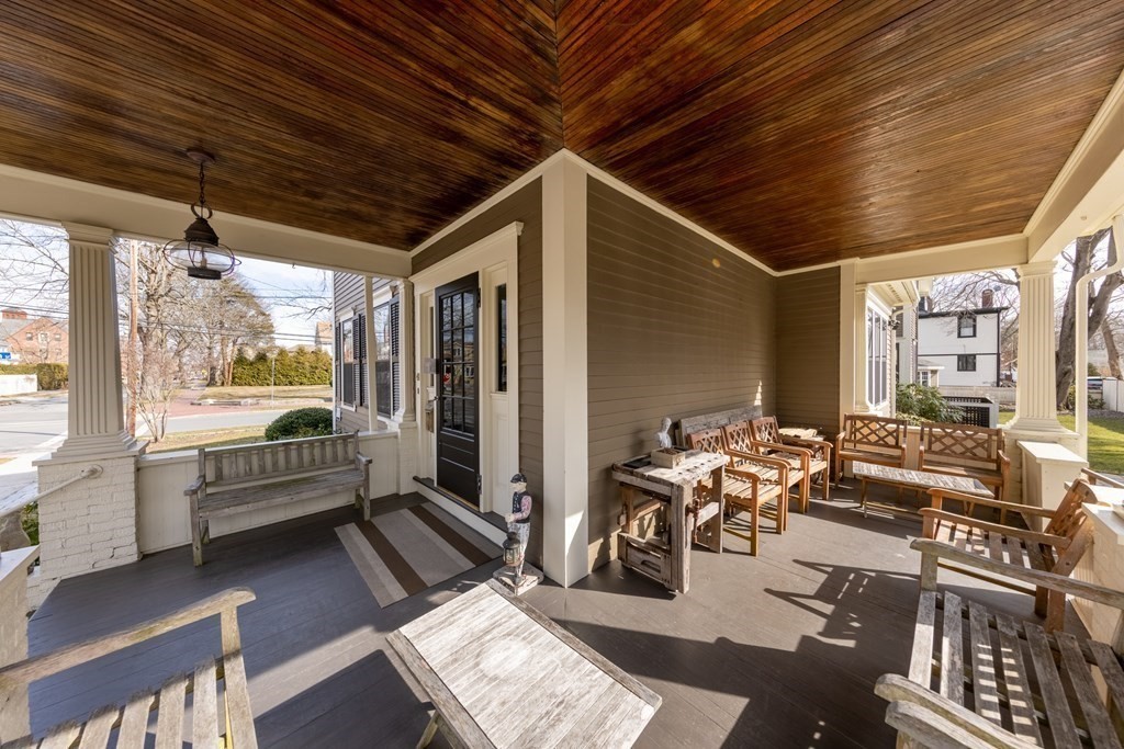 41 Union Street Fairhaven, MA 02719 - Photo 10 of 41 a outdoor space with furniture