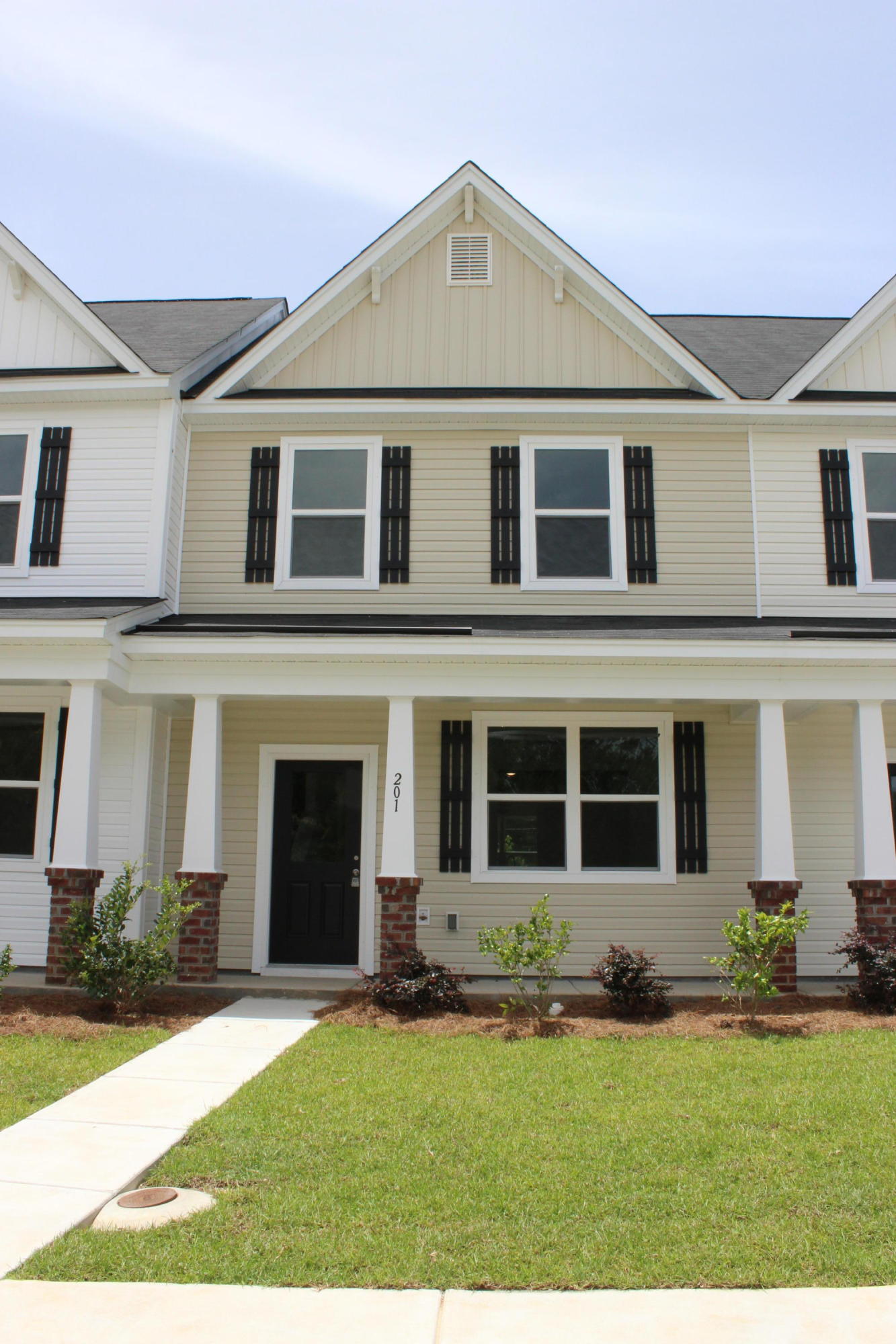 201 Woodward Road, Unit 116 Goose Creek, SC 29445 - Photo 2 of 18 IMG_3976