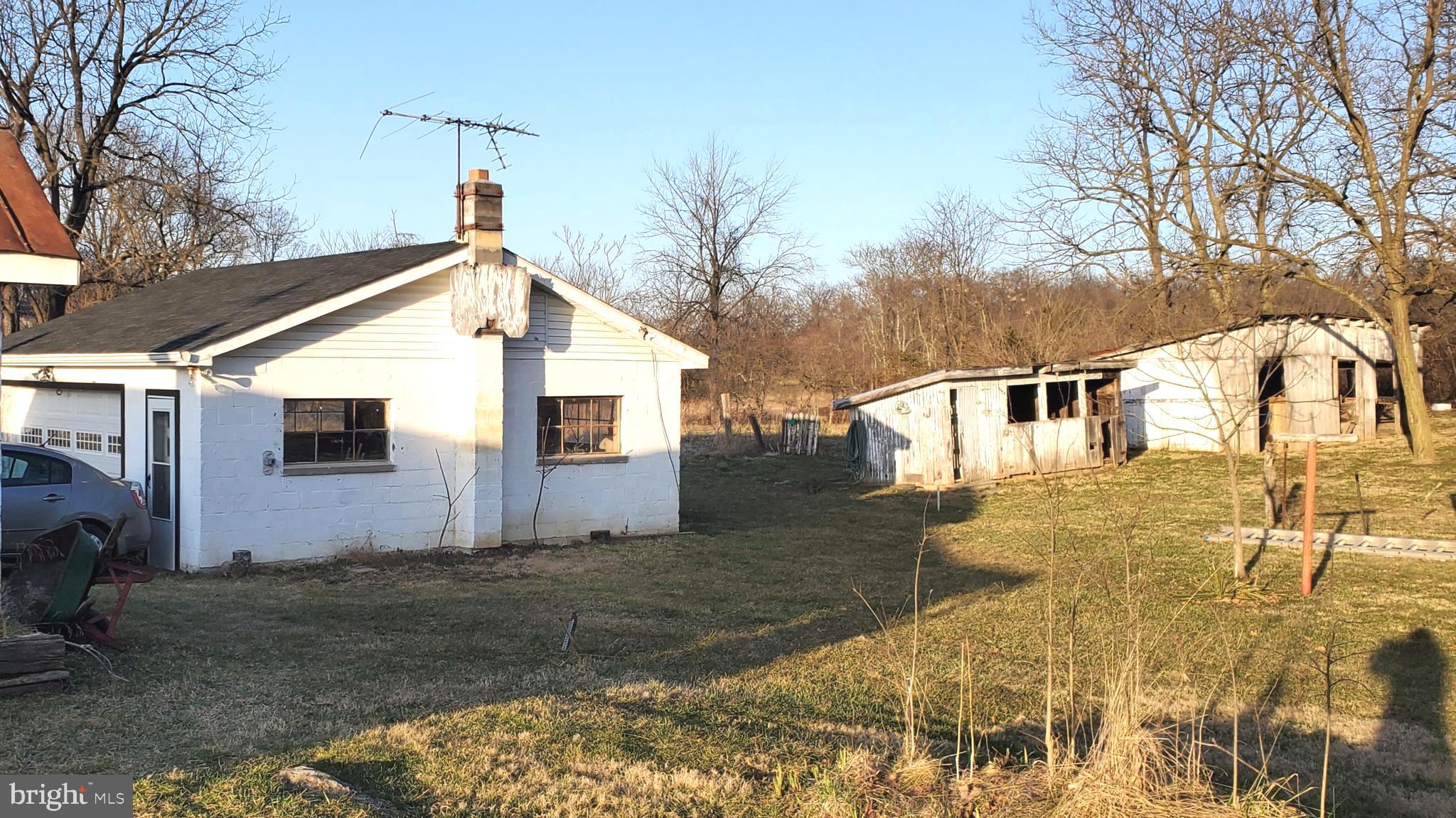 1700 Kimble Road Berryville, VA 22611 - Photo 13 of 74