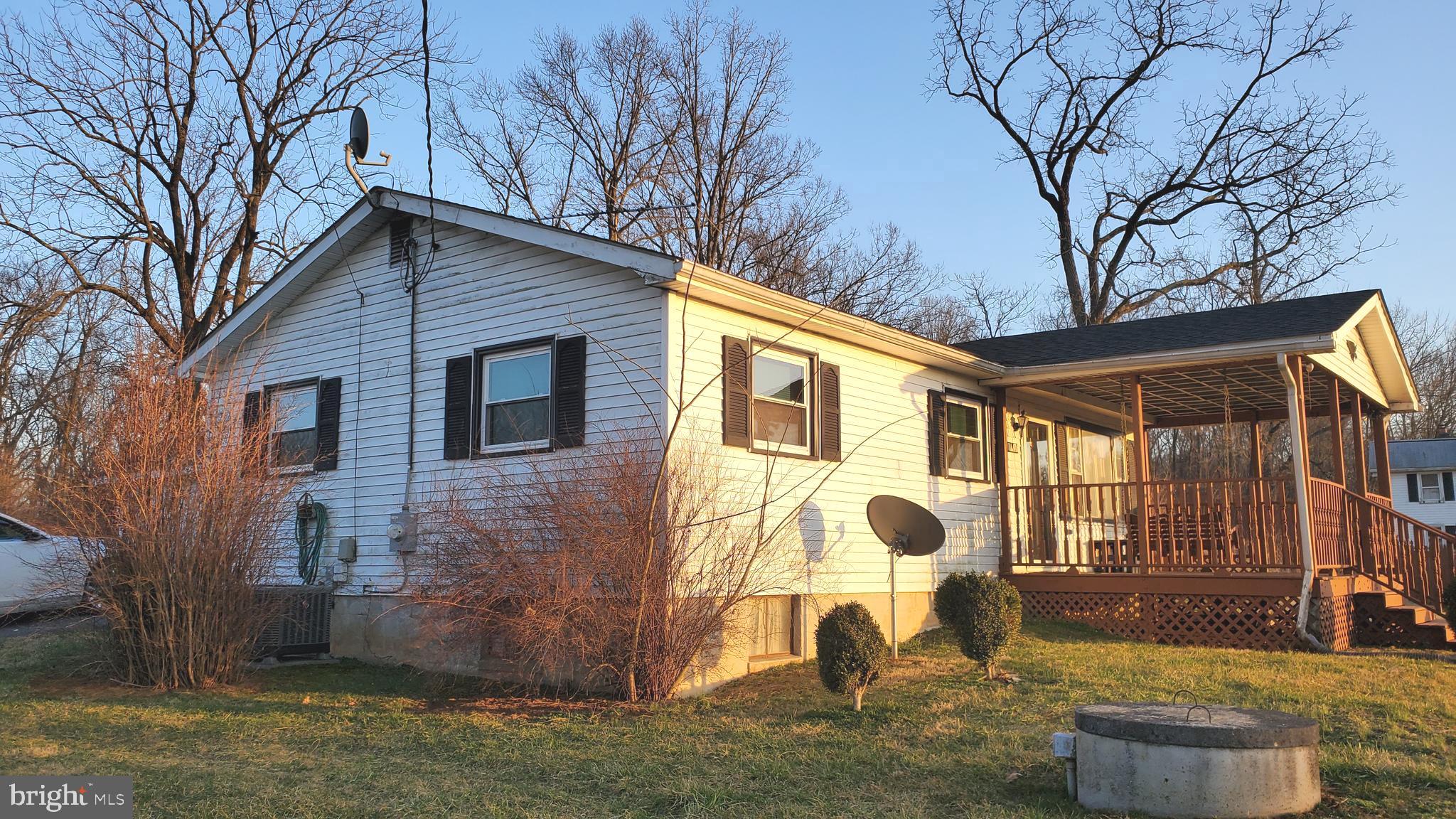 1700 Kimble Road Berryville, VA 22611 - Photo 5 of 74 SIDE FRONT VIEW
