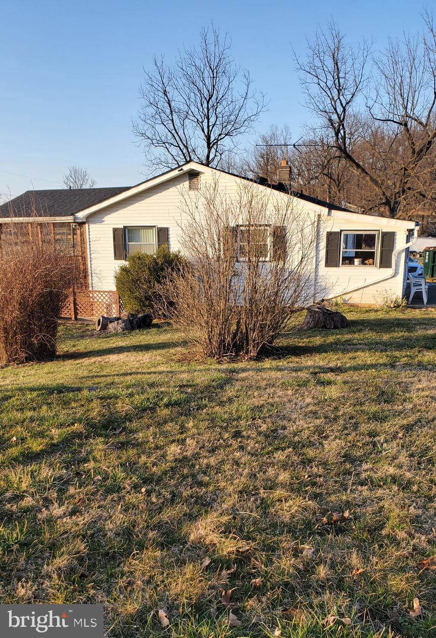 1700 Kimble Road Berryville, VA 22611 - Photo 6 of 74 SIDE VIEW