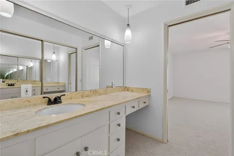 $1,095,000 | 1086 Buckingham Lane, Newport Beach, CA 92660
