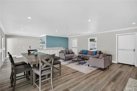 $1,095,000 | 1086 Buckingham Lane, Newport Beach, CA 92660
