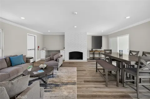 $1,095,000 | 1086 Buckingham Lane, Newport Beach, CA 92660