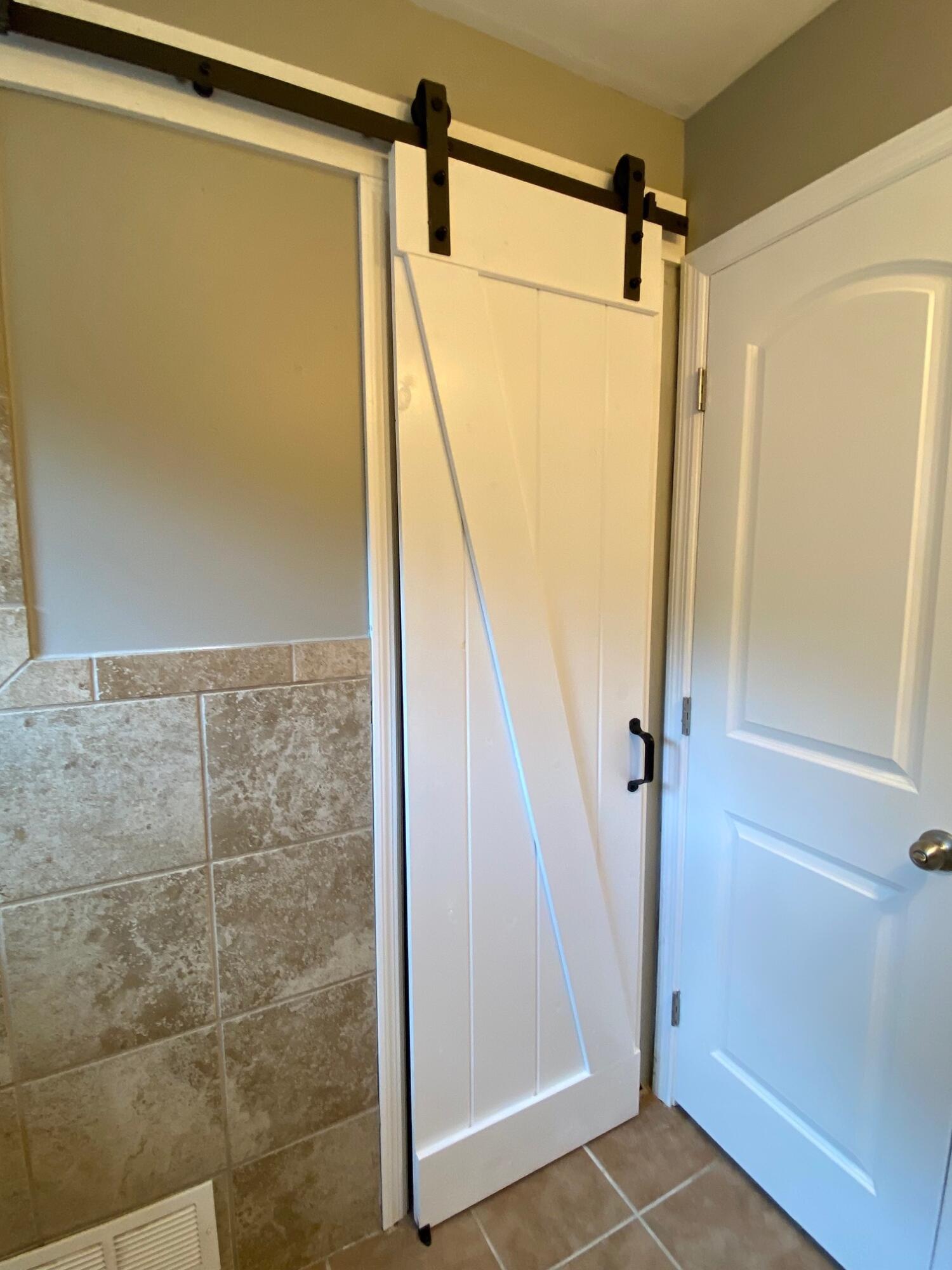 158 Athens Road Oak Ridge, TN 37830 - Photo 23 of 29 158 Bathroom barn door