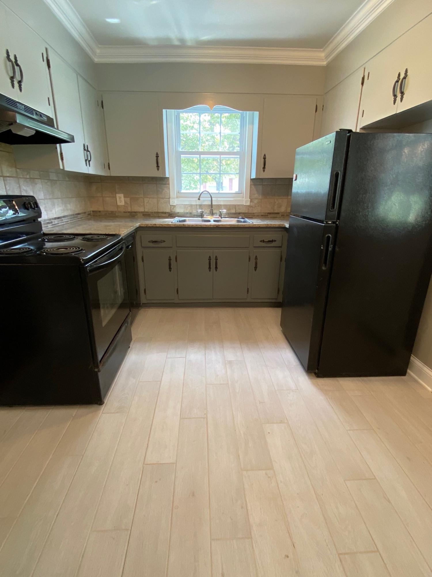 158 Athens Road Oak Ridge, TN 37830 - Photo 8 of 29 158 full kitchen view