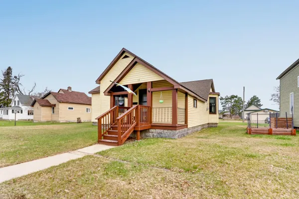$179,900 | 13 2nd Avenue Northeast, Deer River, MN 56636
