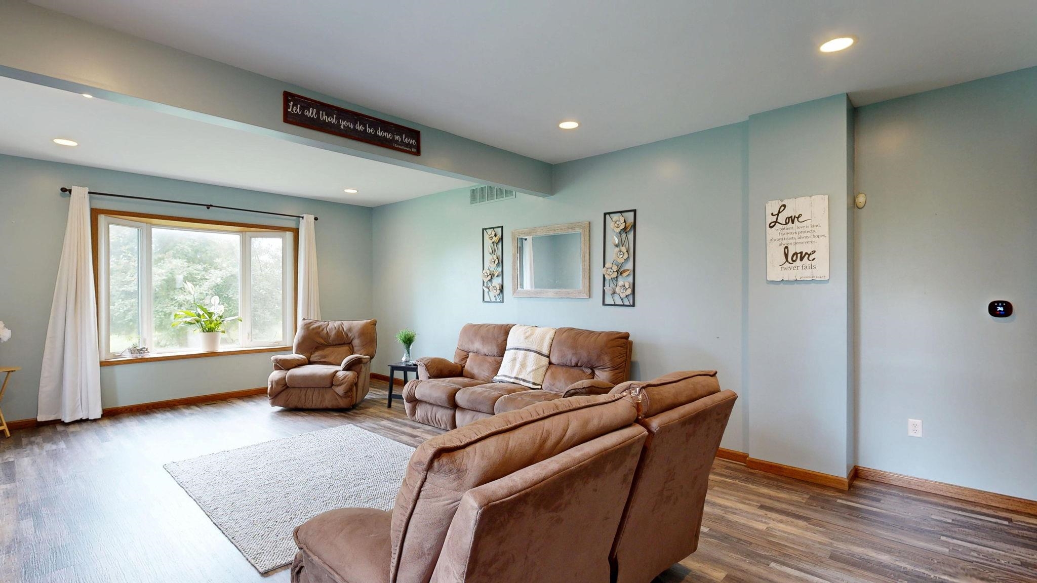 3425 South Block Road Frankenmuth, MI 48734 - Photo 11 of 71 50182388-bacd34ff-7e61-404b-bdfd-7ccc8b46ad27.JPG