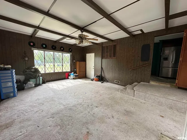 $120,000 | 605 West State Street, Buckner, IL 62819