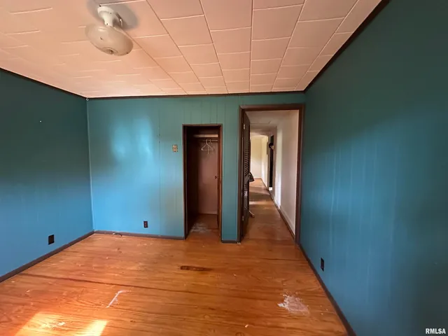 $120,000 | 605 West State Street, Buckner, IL 62819