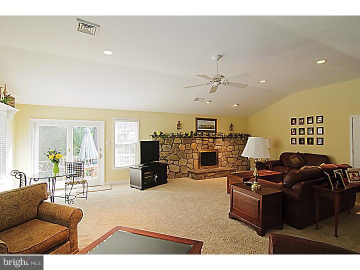 1773 Windsor Road Blue Bell, PA 19422 - Photo 10 of 25 Family Room