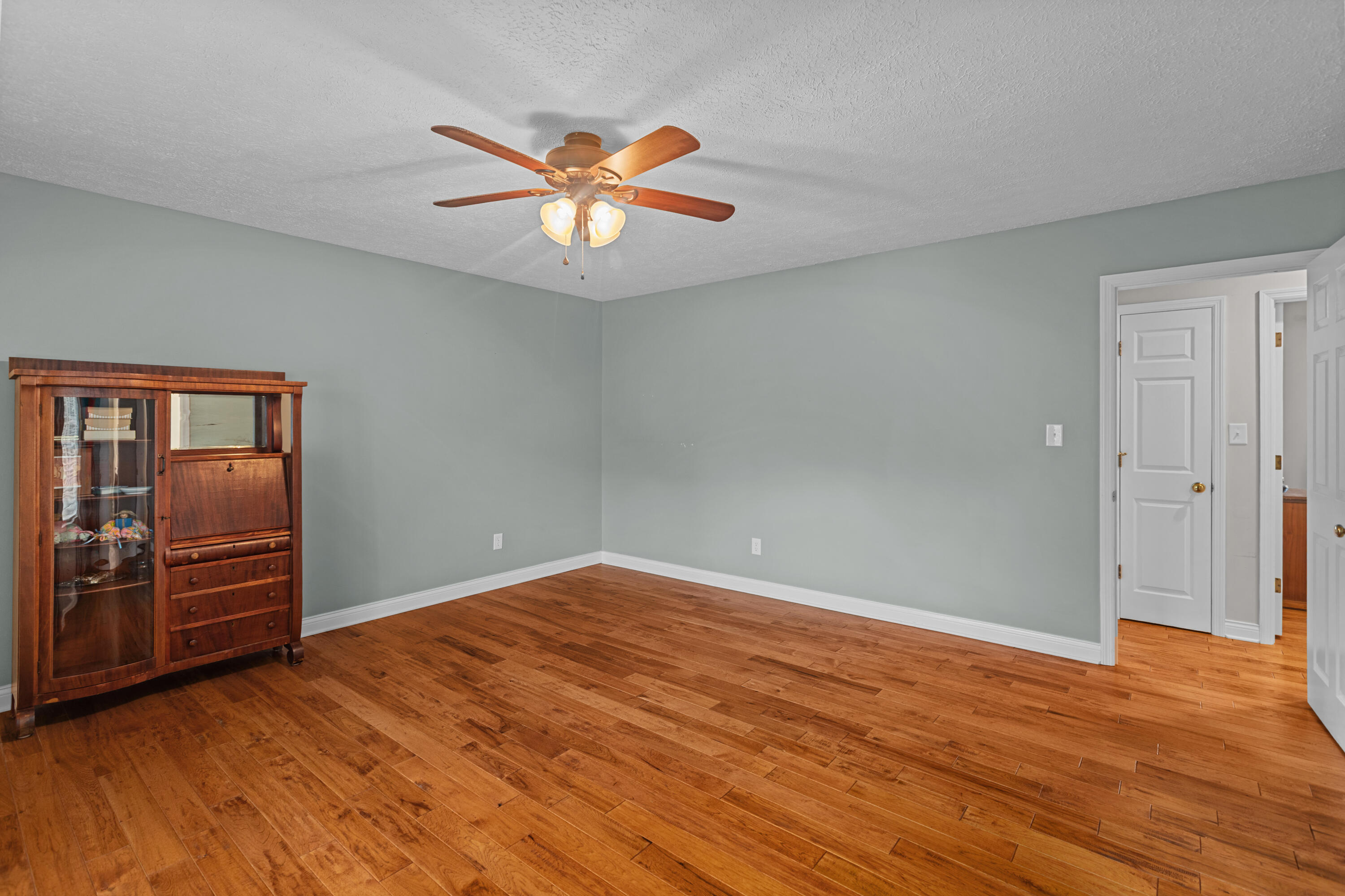 215 Delaplain Road Winchester, KY 40391 - Photo 20 of 39 primary bedroom
