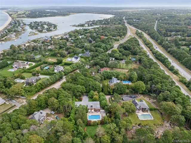 $95,000 | 138 North Road, Hampton Bays, NY 11946