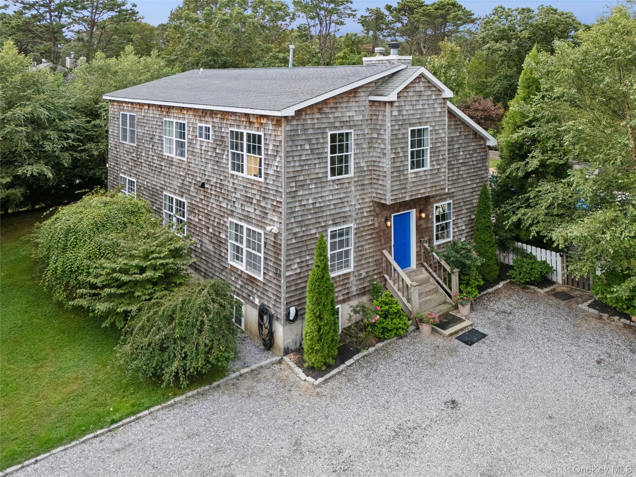 138 North Road Hampton Bays, NY 11946 - Photo 3 of 30