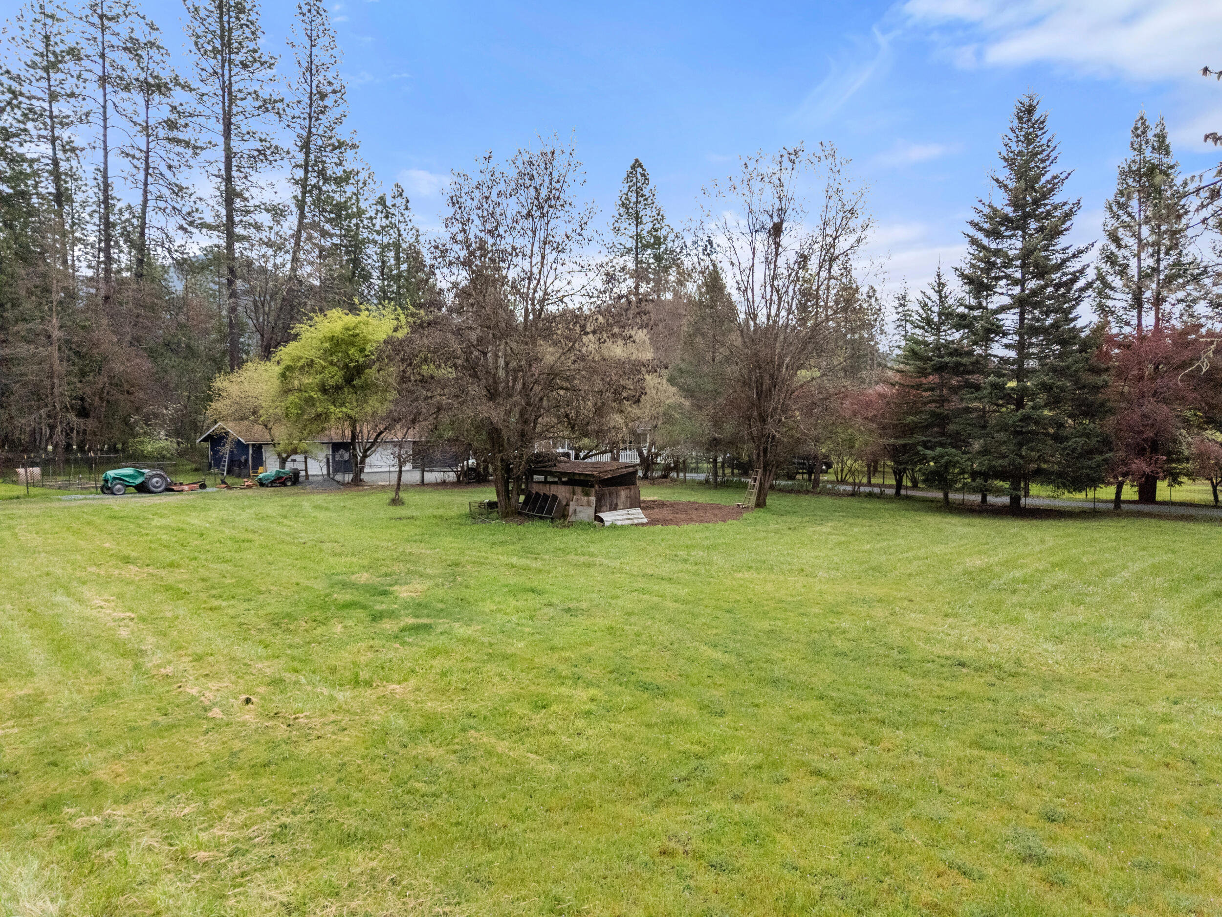 315 Queens Branch Road Rogue River, OR 97537 - Photo 34 of 42 Pasture